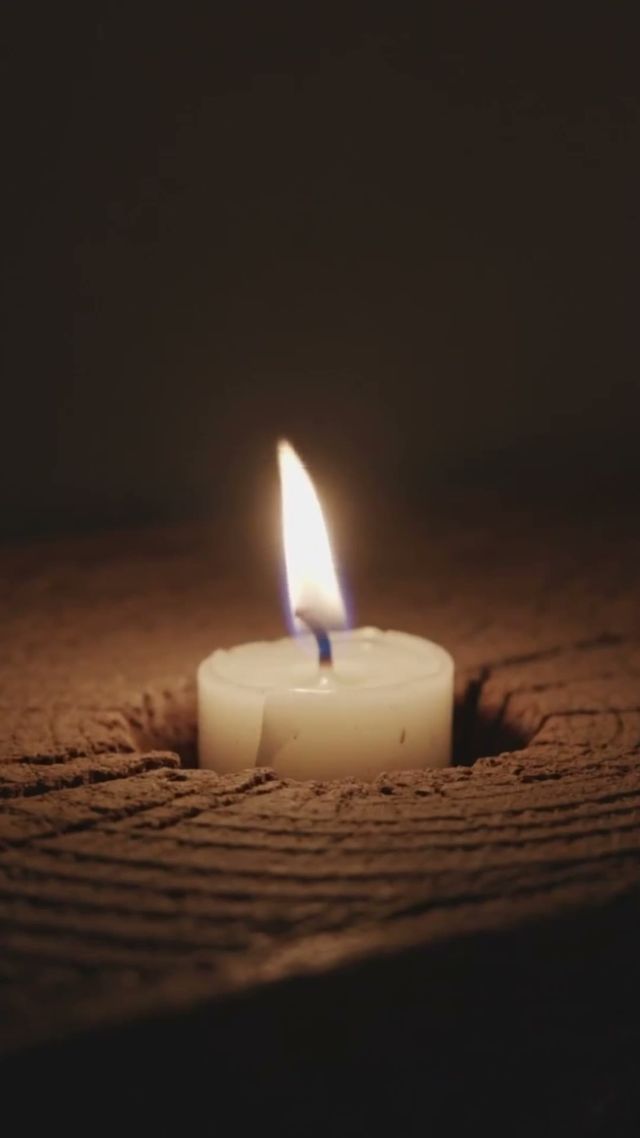 advent candle, locked